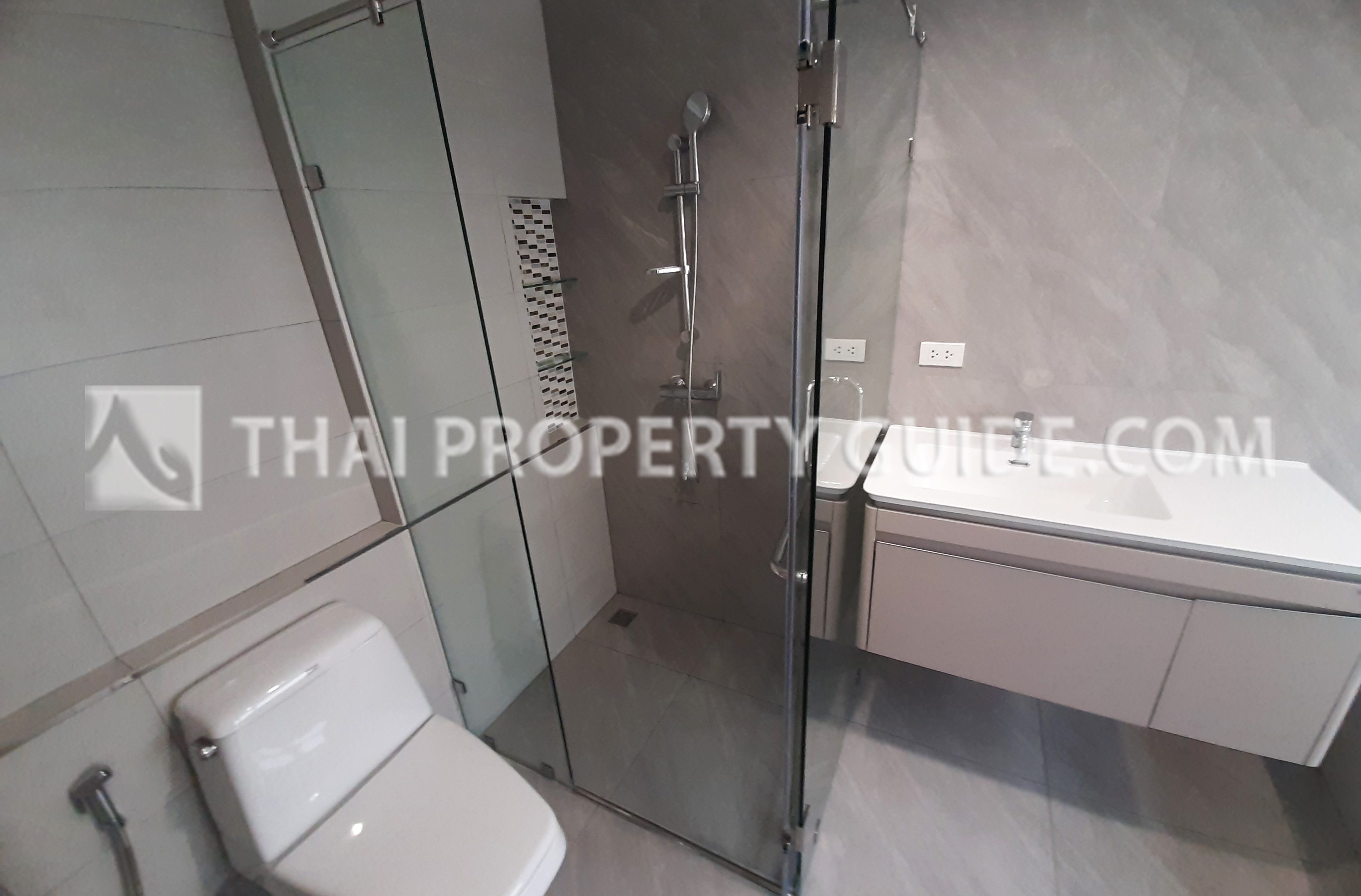 House with Shared Pool in Sukhumvit 